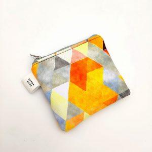 Neceser mini triángulos amarillo