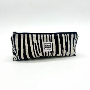 Estuche triangulo Zyra