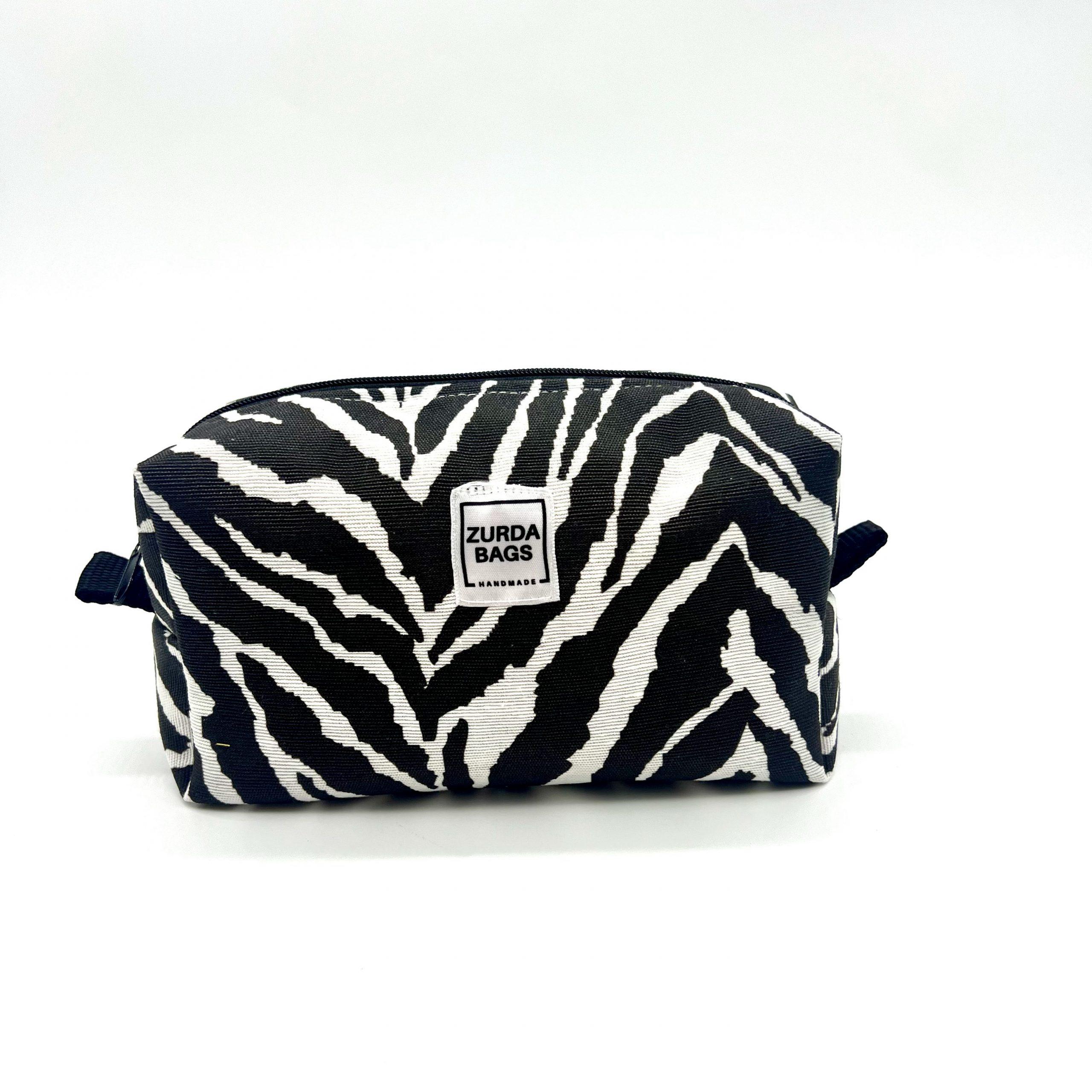 Estuche cuadrado Nox